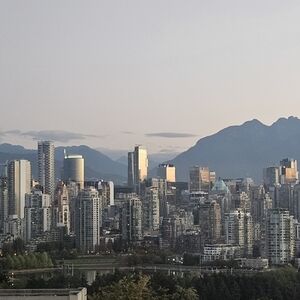 Meet your Posher, Sheann